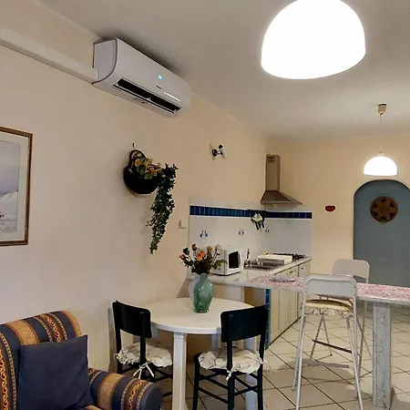 Lejlighed La Casa Di Annita Tanaunella