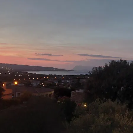 La Casa Di Annita Lejlighed Tanaunella